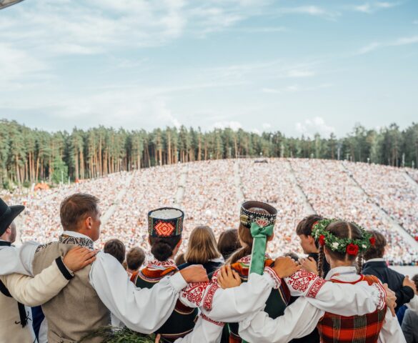 XIII Latvian School Youth Song and Dance Festival Concludes in Riga
