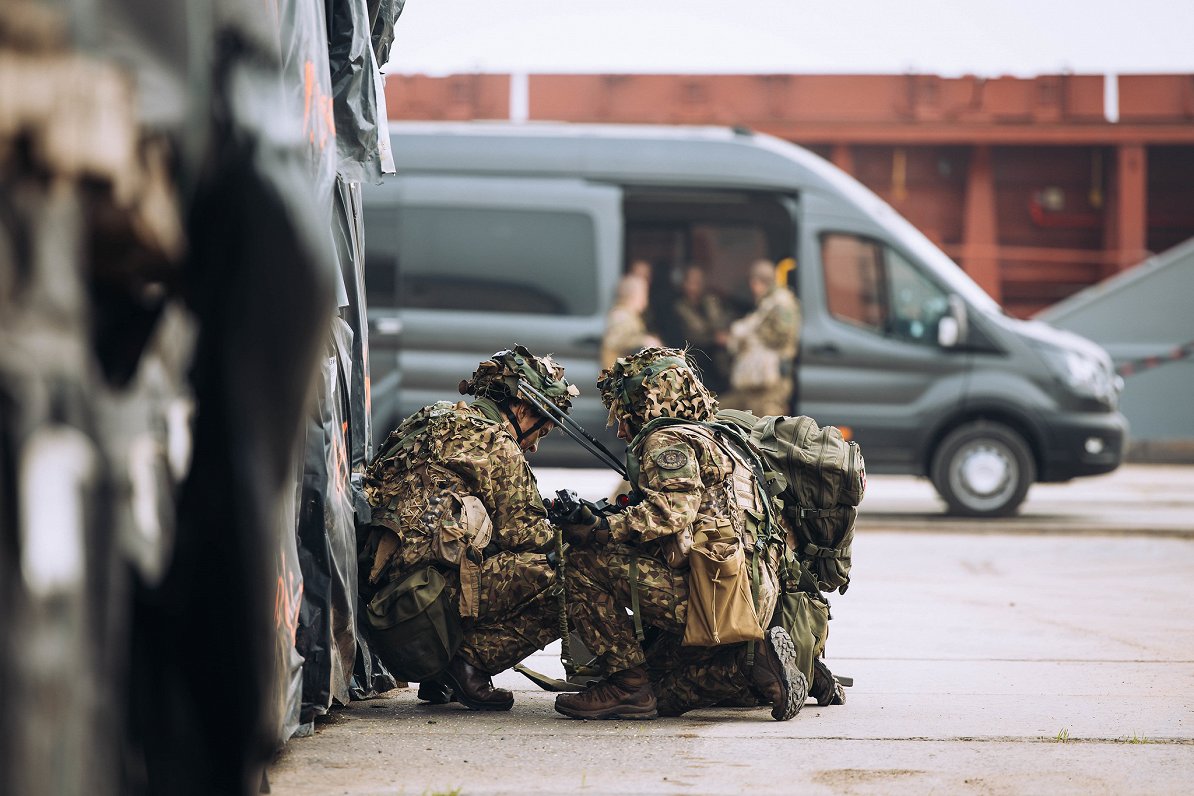 Namejs Hits the Streets: Soldiers, Checkpoints, and Helicopters in Riga Through Sunday